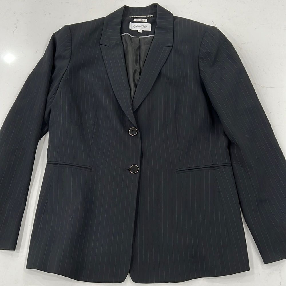Brand new Calvin Klein strectch blazer